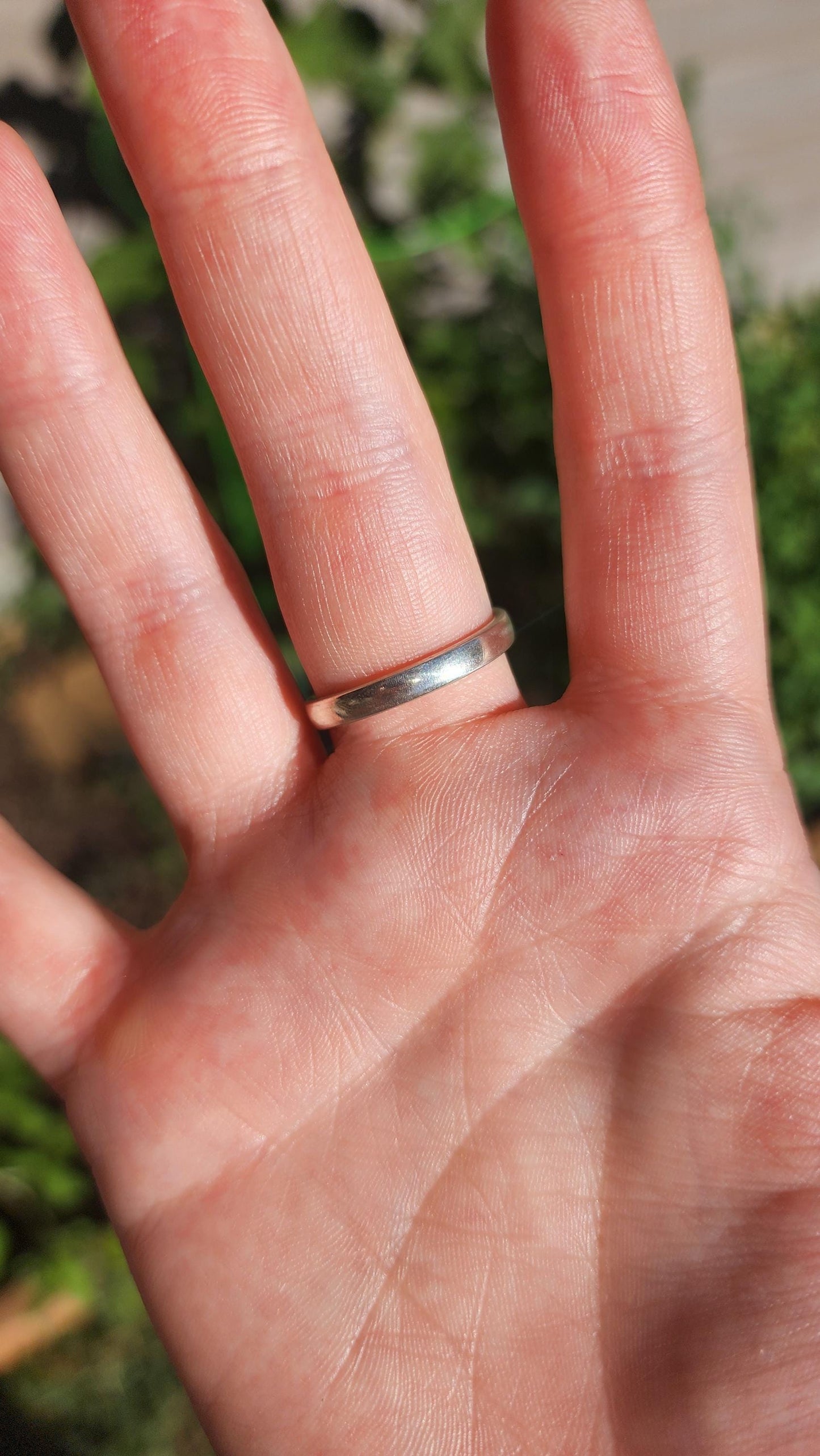 Sterling silver Red Coral Navajo ring, Size 7.5