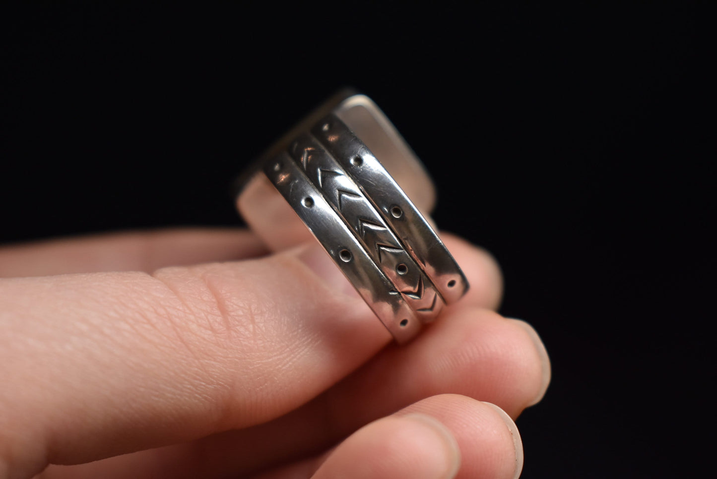 Sterling Silver Green/Gold cripple creek Navajo Turquoise ring, Size 10.5