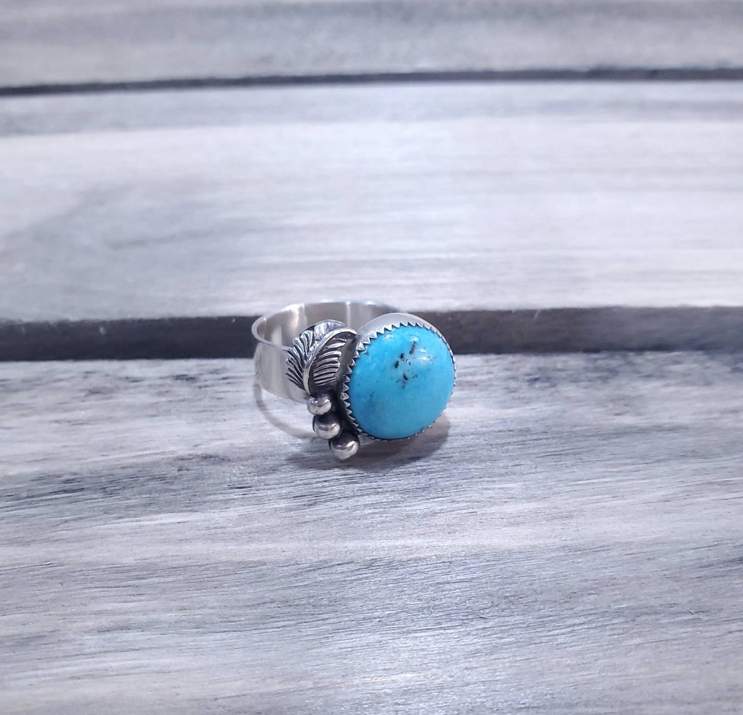 Sterling Silver Blue Matrix Kingman Turquoise Navajo Feather ring, Size 7.5