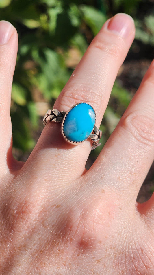 Sterling Silver Ithica Peak Navajo  Turquoise Ring, Size 6.5