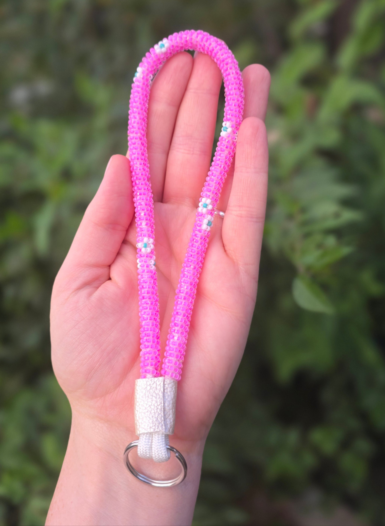 Beaded Pink and white flower wristlet keychain