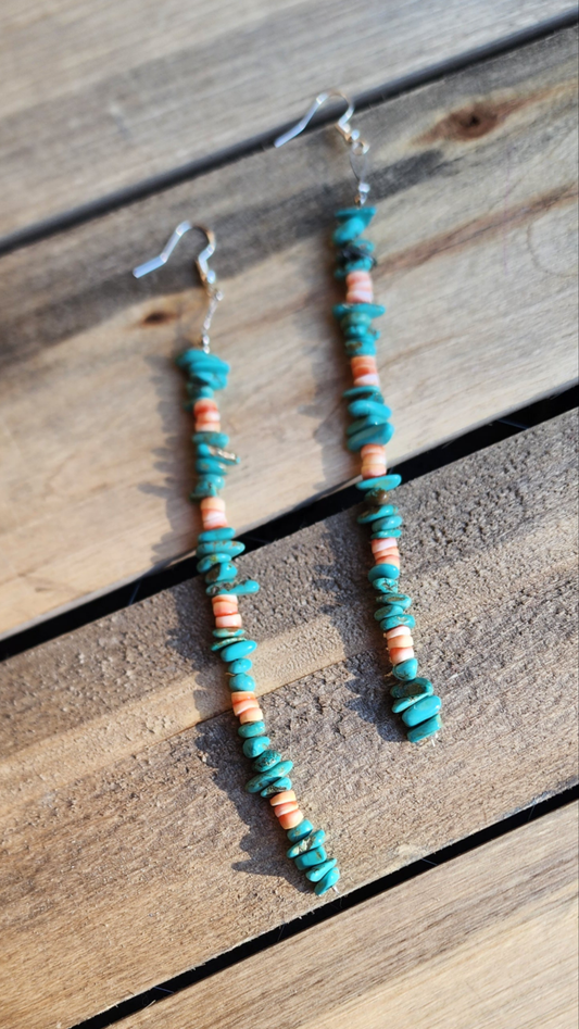 Pink Conch shell, magnesite(dyed howlite) dangle earrings