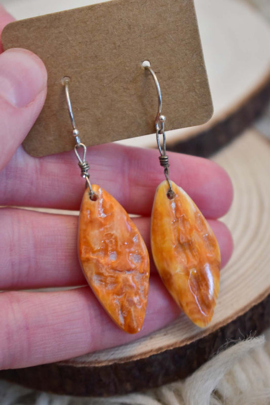 Orange shell pueblo earrings